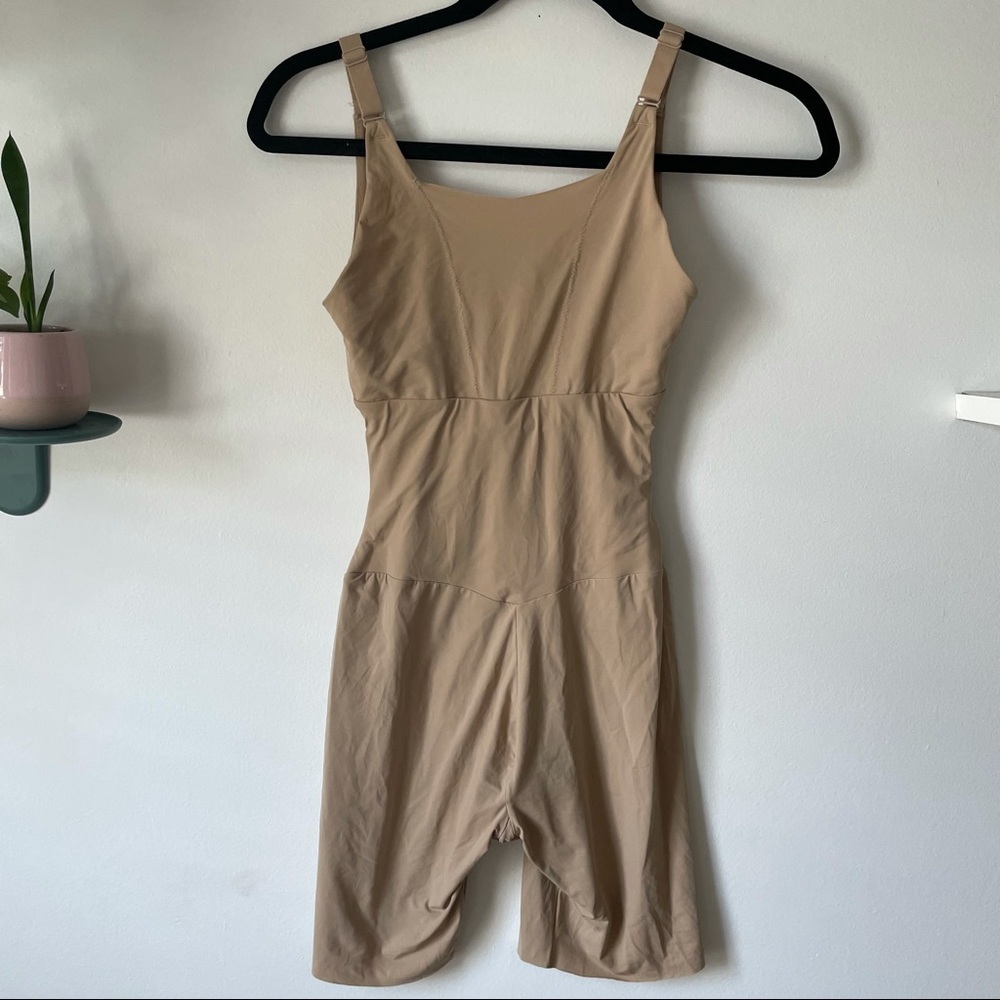 Maidenform full body shapewear Small